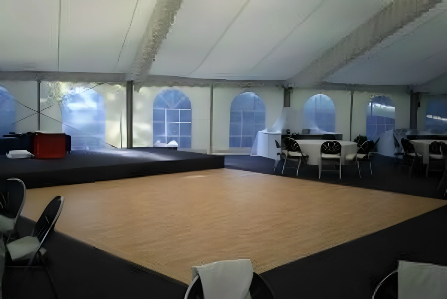 mobile Eventlocation flexible Raumlösung Event großes Zelt für 1000 Personen mieten Zeltvermietung mit Komplettservice NRW Pagodenzelte kombinieren mieten Zelt für Hochzeit mit Ausstattung mieten Eventzelt inklusive Möbel und Licht Zelt für Outdoor Veranstaltung mieten